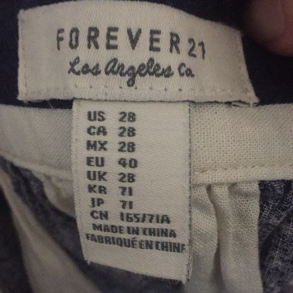 NWT Forever 21 Striped Front Button Skater Skirt - Picture 3 of 3